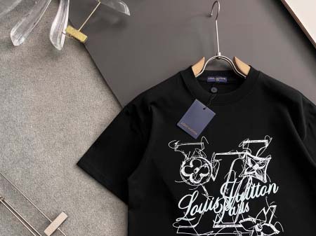 2025年9月1日入荷 新作Louis Vuitton半袖 tシャツ高級なプレゼント/誕生日プレゼント/高品質/メンツ/記念品/ wenzhou工場