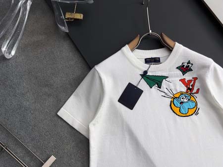 2025年9月2日入荷 新作Louis Vuittonニットの半袖高級なプレゼント/誕生日プレゼント/高品質/メンツ/記念品/ wenzhou工場