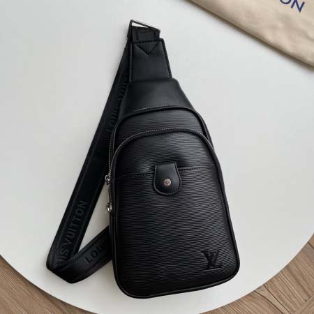 2025年9月4日入荷新作Louis Vuitton/人気/本革/バッグ 人気 おすすめ 父の日 誕生日/ギフト プレゼント 結婚式男友達の誕生日プレゼント