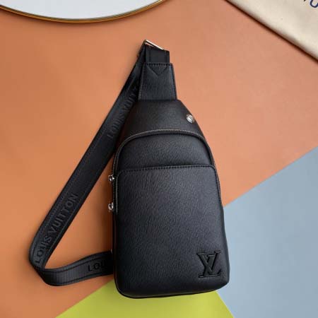 2025年9月4日入荷新作Louis Vuitton/人気/本革/バッグ 人気 おすすめ 父の日 誕生日/ギフト プレゼント 結婚式男友達の誕生日プレゼント