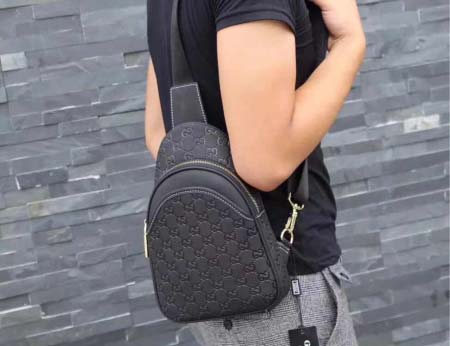 2025年9月5日入荷新作Gucci /人気/本革/バッグ 人気 おすすめ 父の日 誕生日/ギフト プレゼント 結婚式男友達の誕生日プレゼント