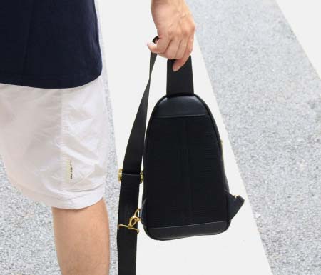 2025年9月5日入荷新作Gucci  /人気/本革/バッグ 人気 おすすめ 父の日 誕生日/ギフト プレゼント 結婚式男友達の誕生日プレゼント