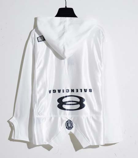 2025年9月15日入荷秋冬新作Balenciagaパーカー高品質人気商品/誕生日プレゼント/FF工場
