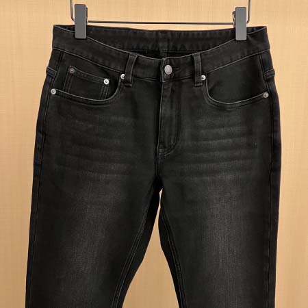 2025年9月24日入荷秋冬新作BVジーパン高級品/Su工場