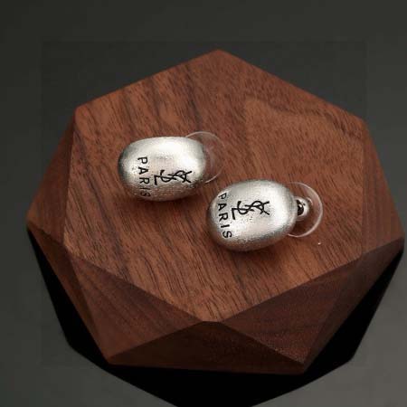 2025年9月25日入荷新品YSLピアスギフト/誕生日/記念品/アクセサリーxin工場