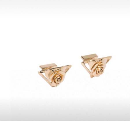 2025年9月25日入荷新品PRADAピアスギフト/誕生日/記念品/アクセサリーxin工場