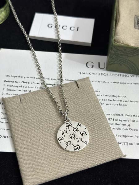 2025年9月25日入荷新品Gucciネックレスギフト/誕生日/記念品/アクセサリーxin工場