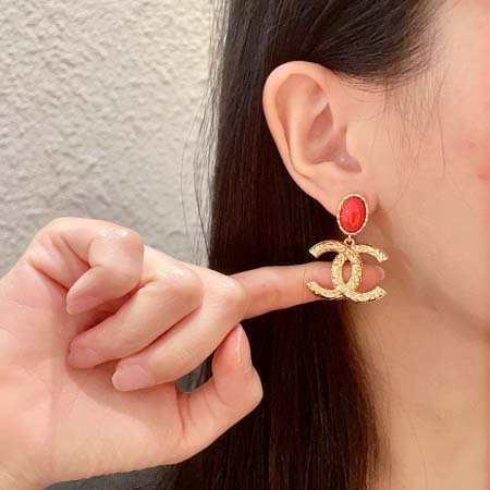 2025年9月25日入荷新品Chanelピアスギフト/誕生日/記念品/アクセサリーxin工場