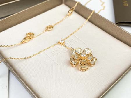 2025年9月25日入荷新品BVLGARIネックレスギフト/誕生日/記念品/アクセサリーxin工場