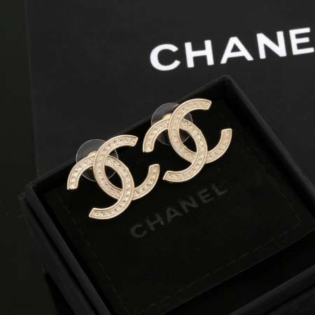 2025年9月25日入荷新品Chanelピアスギフト/誕生日/記念品/アクセサリーxin工場