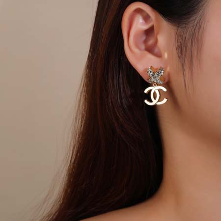 2025年9月26日入荷新品Chanelピアスギフト/誕生日/記念品/アクセサリーxin工場