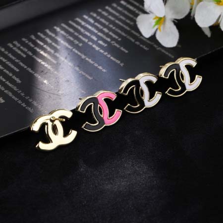 2025年9月26日入荷新品Chanelピアスギフト/誕生日/記念品/アクセサリーxin工場