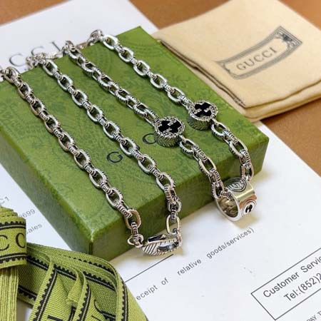 2025年9月26日入荷新品Gucci ネックレスギフト/誕生日/記念品/アクセサリーxin工場