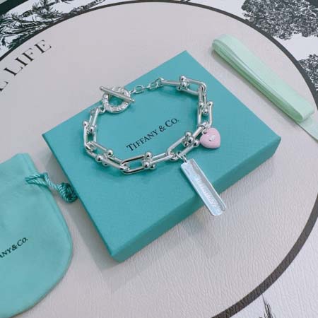 2025年9月26日入荷新品Tiffanyブレスレットギフト/誕生日/記念品/アクセサリーxin工場