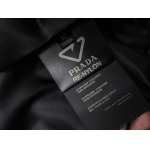 2025年9月1日入荷 新作Pradaジャケット高級なプレゼント/誕生日プレゼント/高品質/メンツ/記念品/ wenzhou工場