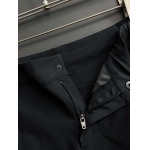 2025年9月1日入荷 新作Prada半ズボン高級なプレゼント/誕生日プレゼント/高品質/メンツ/記念品/ wenzhou工場
