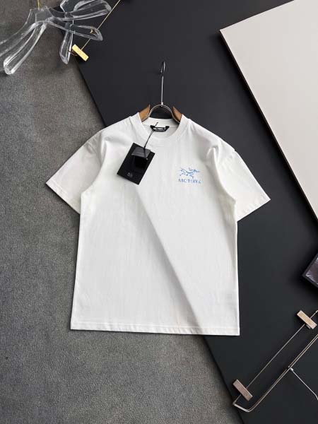 2025年9月1日入荷 新作ARCTERYX半袖 tシャツ高...