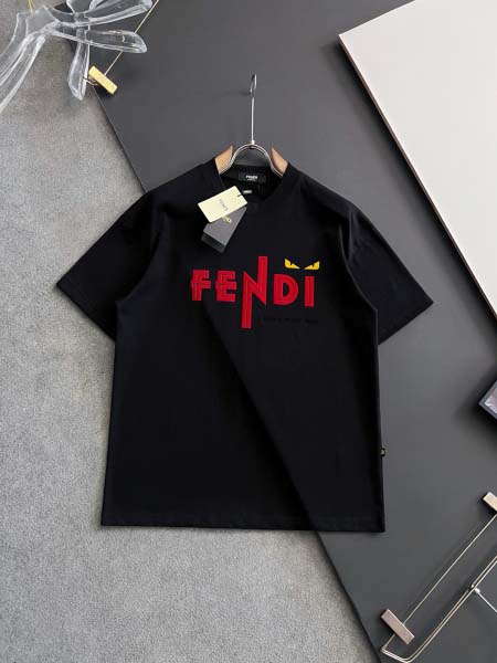 2025年9月2日入荷 新作Fendi半袖 tシャツ高級なプ...
