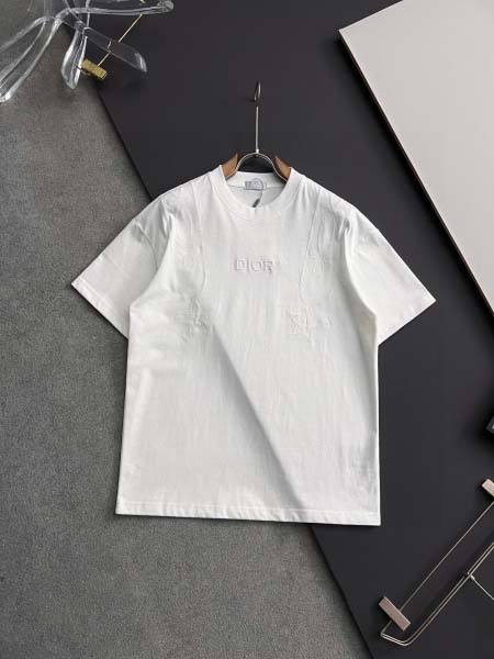 2025年9月2日入荷 新作Dior半袖 tシャツ高級なプレ...