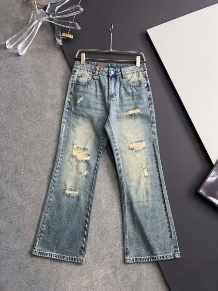 2025年9月2日入荷 新作Gucciジーパン高級なプレゼン...