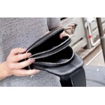 2025年9月4日入荷新作Gucci/人気/本革/バッグ 人気 おすすめ 父の日 誕生日/ギフト プレゼント 結婚式男友達の誕生日プレゼント