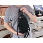 2025年9月4日入荷新作Gucci/人気/本革/バッグ 人気 おすすめ 父の日 誕生日/ギフト プレゼント 結婚式男友達の誕生日プレゼント