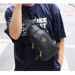 2025年9月4日入荷新作Gucci/人気/本革/バッグ 人気 おすすめ 父の日 誕生日/ギフト プレゼント 結婚式男友達の誕生日プレゼント