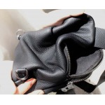 2025年9月4日入荷新作Montblanc/人気/本革/バッグ 人気 おすすめ 父の日 誕生日/ギフト プレゼント 結婚式男友達の誕生日プレゼント