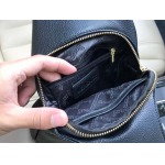 2025年9月5日入荷新作Versace /人気/本革/バッグ 人気 おすすめ 父の日 誕生日/ギフト プレゼント 結婚式男友達の誕生日プレゼント