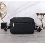 2025年9月5日入荷新作Burberry/人気/本革/バッグ 人気 おすすめ 父の日 誕生日/ギフト プレゼント 結婚式男友達の誕生日プレゼント