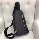 2025年9月5日入荷新作Louis Vuitton/人気/本革/バッグ 人気 おすすめ 父の日 誕生日/ギフト プレゼント 結婚式男友達の誕生日プレゼント
