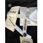 2025年9月15日入荷秋冬新作 MIU MIU ニットカーディガン  高品質人気商品/誕生日プレゼント/FF工場