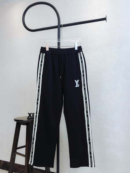2025年9月15日入荷秋冬新作Louis Vuittonズボン高品質人気商品/誕生日プレゼント/FF工場