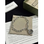 2025年9月25日入荷新品Gucciブレスレットギフト/誕生日/記念品/アクセサリーxin工場