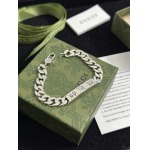 2025年9月25日入荷新品Gucciブレスレットギフト/誕生日/記念品/アクセサリーxin工場