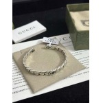 2025年9月25日入荷新品Gucci腕輪/ブレスレットギフト/誕生日/記念品/アクセサリーxin工場