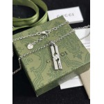 2025年9月25日入荷新品Gucciネックレスギフト/誕生日/記念品/アクセサリーxin工場
