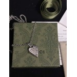 2025年9月25日入荷新品Gucciネックレスギフト/誕生日/記念品/アクセサリーxin工場