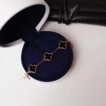 2025年9月25日入荷新品Van Cleef?&?Arpelsブレスレットギフト/誕生日/記念品/アクセサリーxin工場
