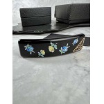 2025年9月25日入荷新品Pradaヘアピンギフト/誕生日/記念品/アクセサリーxin工場