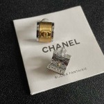 2025年9月25日入荷新品Chanelピアスギフト/誕生日/記念品/アクセサリーxin工場