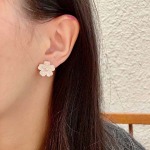 2025年9月25日入荷新品Chanelピアスギフト/誕生日/記念品/アクセサリーxin工場