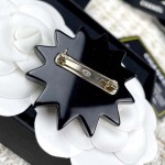 2025年9月25日入荷新品Chanelブローチギフト/誕生日/記念品/アクセサリーxin工場