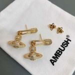 2025年9月25日入荷新品Vivienneピアスギフト/誕生日/記念品/アクセサリーxin工場