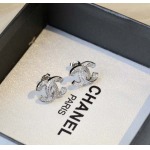 2025年9月25日入荷新品Chanelピアスギフト/誕生日/記念品/アクセサリーxin工場