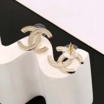 2025年9月25日入荷新品Chanelピアスギフト/誕生日/記念品/アクセサリーxin工場