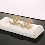 2025年9月25日入荷新品Chanelピアスギフト/誕生日/記念品/アクセサリーxin工場