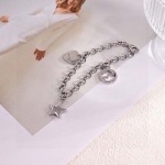 2025年9月26日入荷新品Gucci ネックレスギフト/誕生日/記念品/アクセサリーxin工場