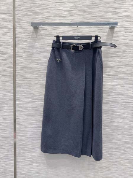 2025年9月29日入荷秋冬新作Pradaレディース服原版復...