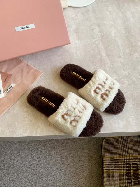 2025年10月22日入荷新作Miumiu女性用35-41靴人気商品★/誕生日プレゼント/高品質/SL工場